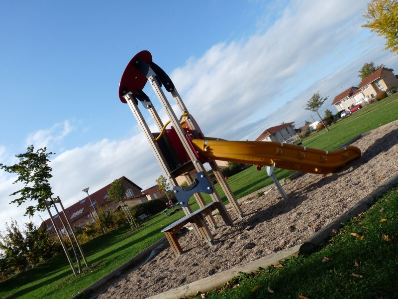 jeux pour les enfant au parc de la mairie